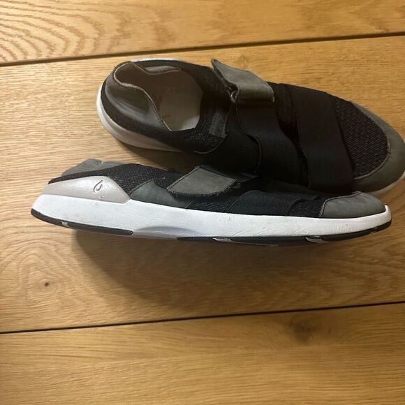 Olukai mikilua kako’o fashion shoes 8.5 - Picture 2 of 5